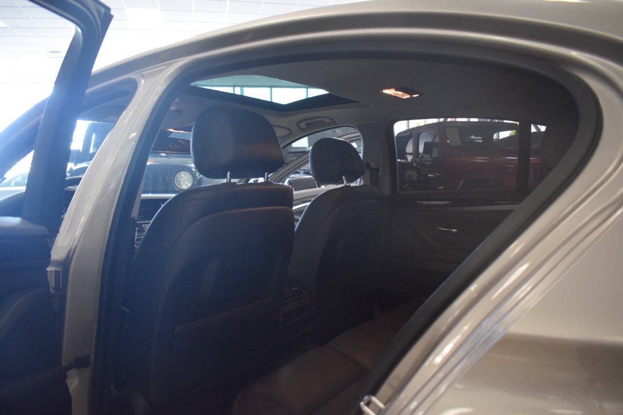 Used 2014 BMW 528i Sedan RWD image 52