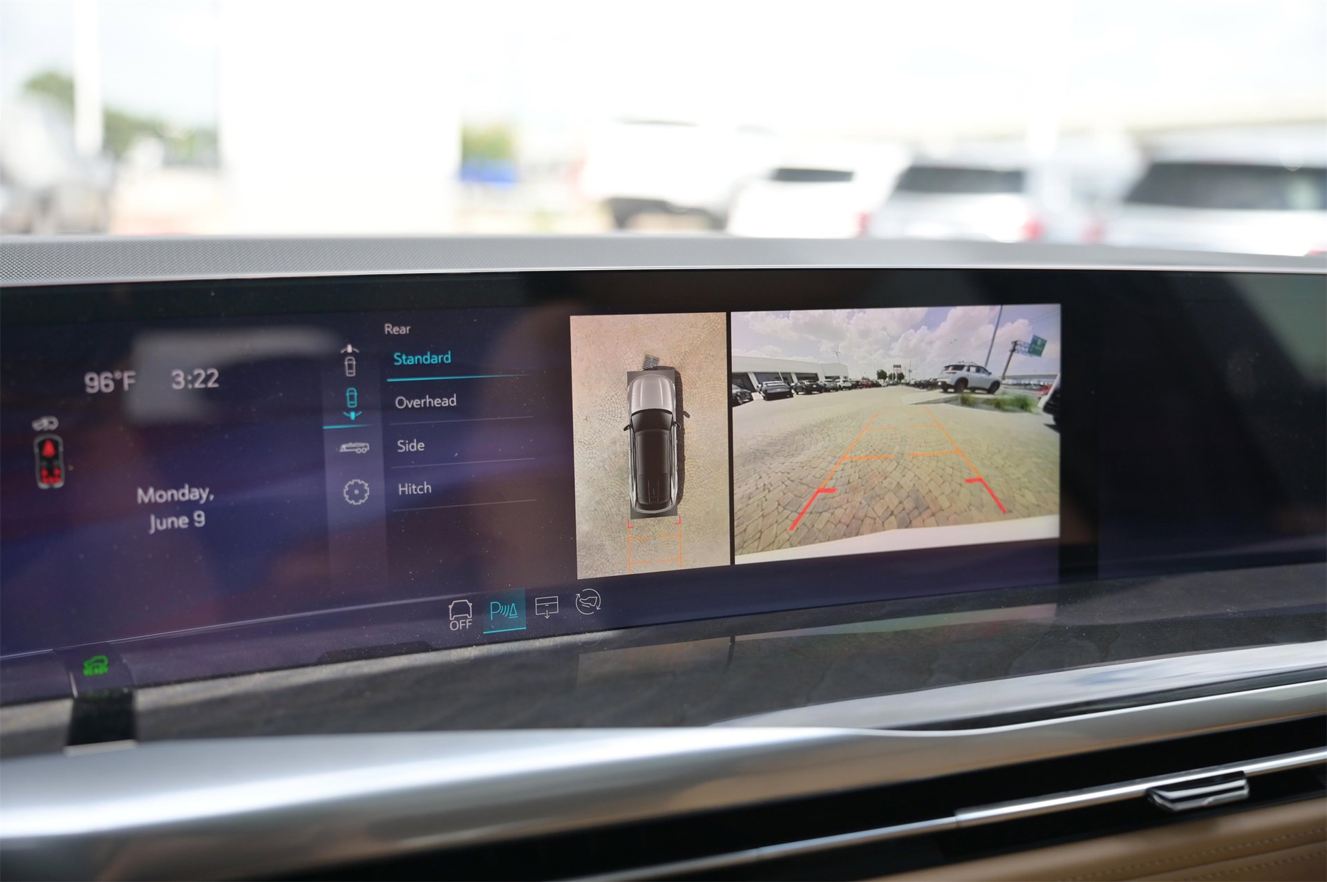 New 2025 Cadillac Escalade IQ Luxury 2 image 12