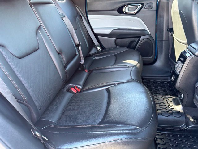Used 2023 Jeep Compass Limited w/ Sun and Sound Group AWD/4WD image 19