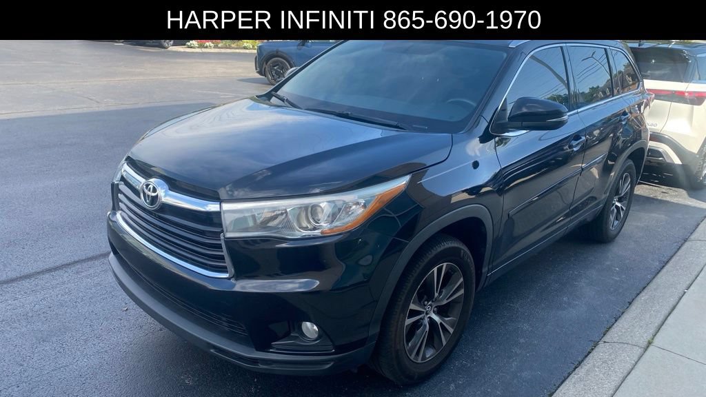 Used 2016 Toyota Highlander XLE w/ Protection Package #3