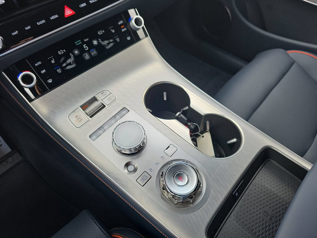 New 2026 Genesis GV70 2.5T Sport Prestige AWD/4WD image 21