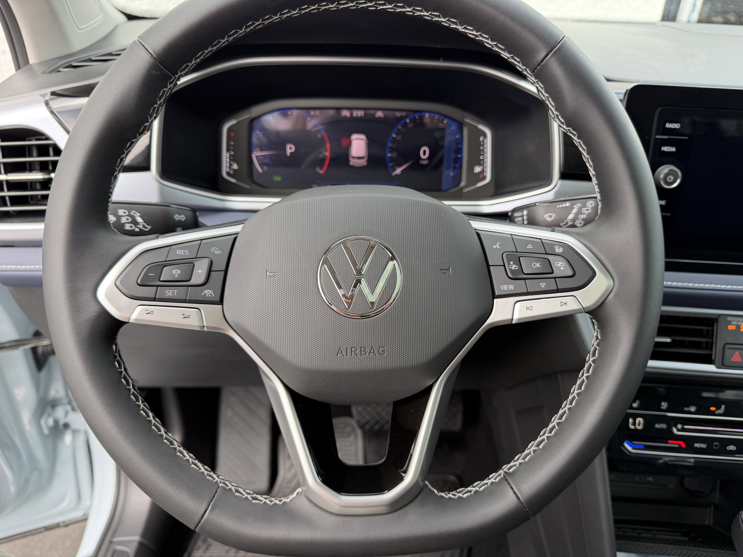 New 2026 Volkswagen Taos SEL AWD/4WD image 16