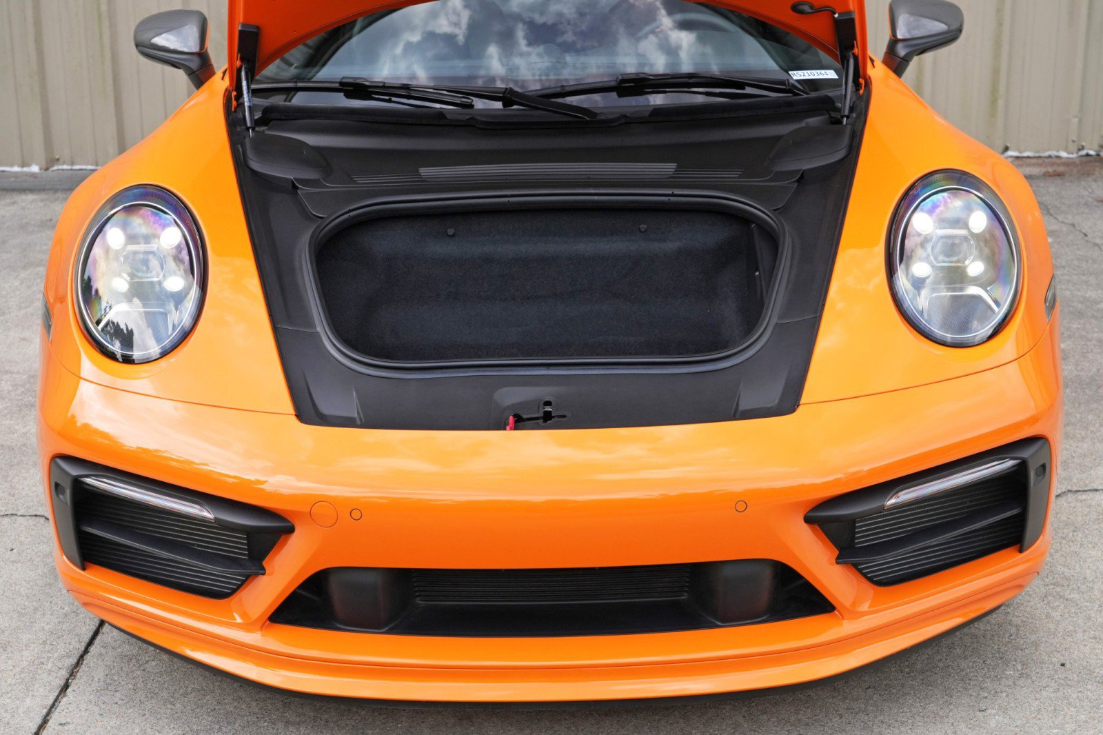 Used 2024 Porsche 911 Carrera T RWD image 8