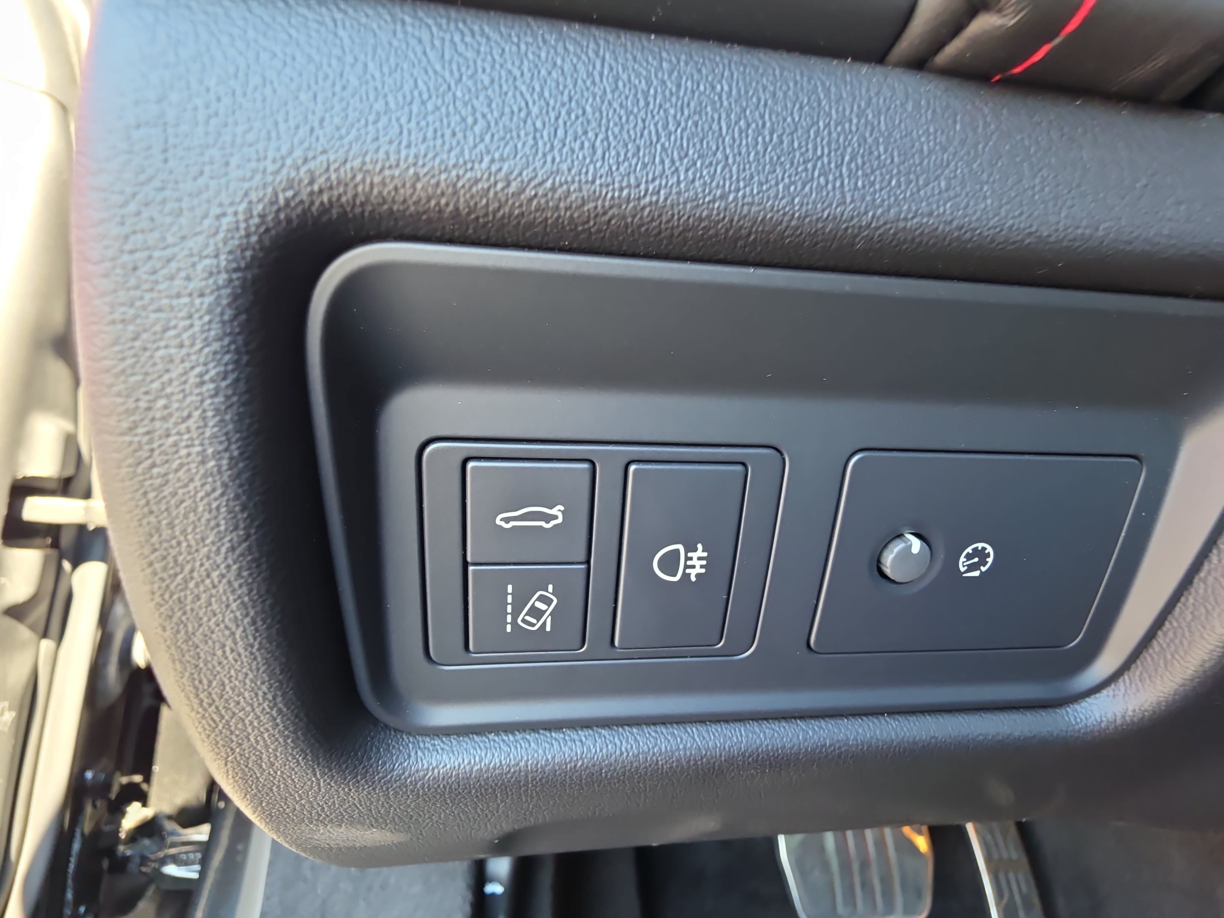 Used 2024 Jaguar F-TYPE R AWD/4WD image 11