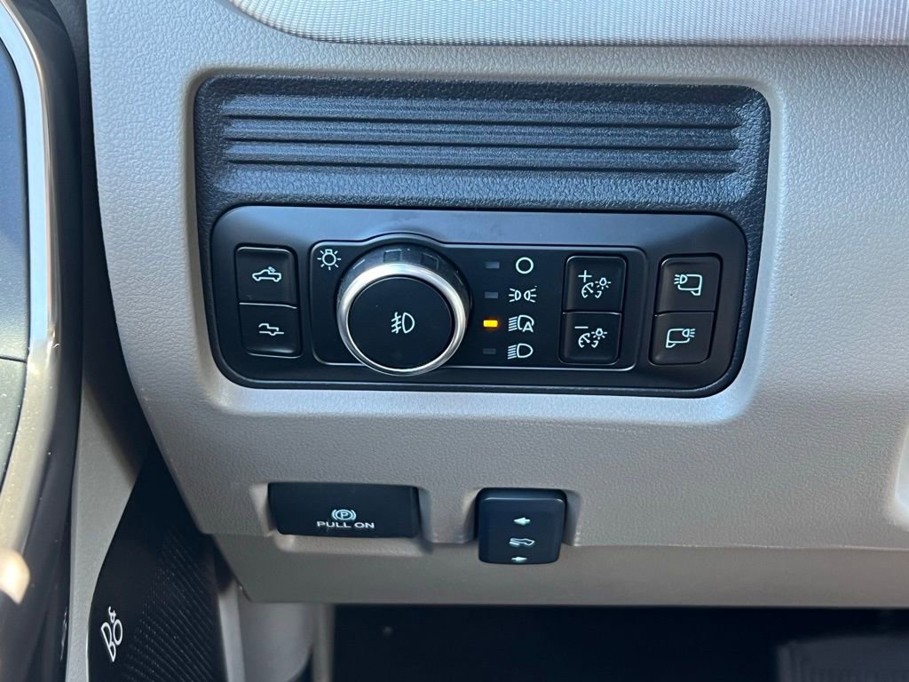 New 2026 Ford F250 Platinum w/ Platinum Plus Package image 36