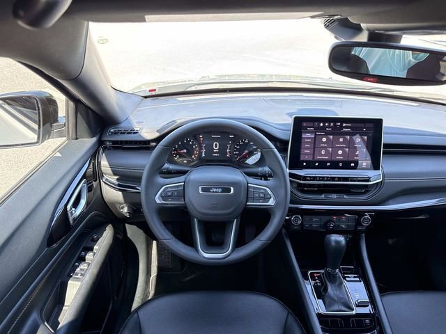 Used 2024 Jeep Compass Latitude w/ Altitude Special Edition image 13