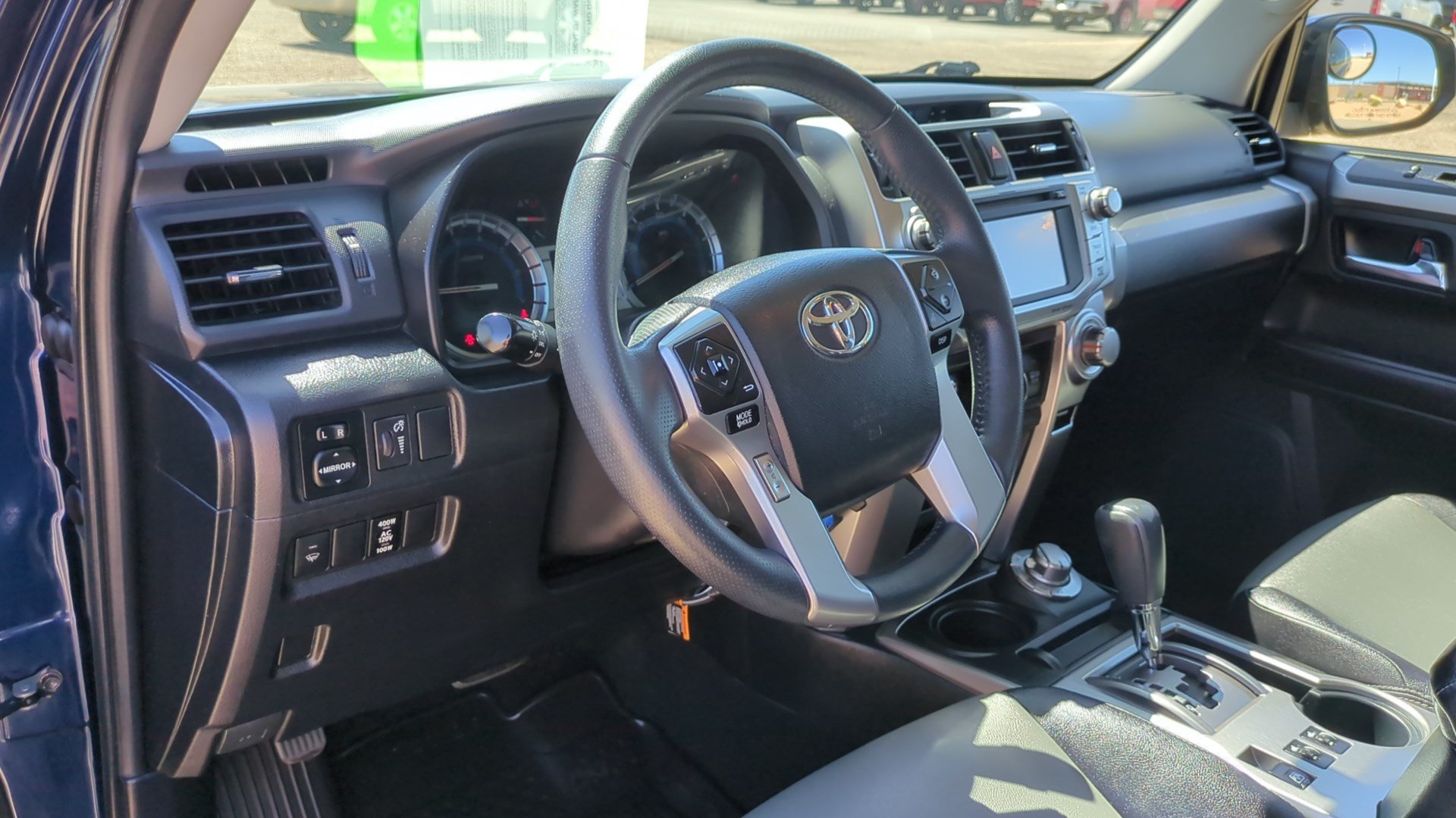Used 2017 Toyota 4Runner SR5 Premium AWD/4WD image 13