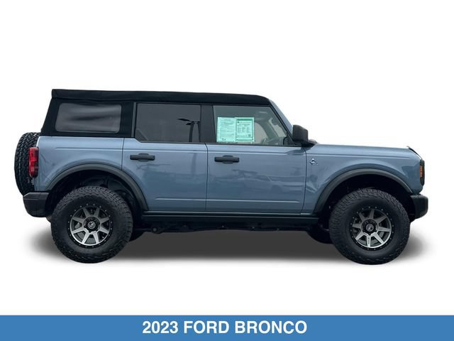 Used 2023 Ford Bronco 4-Door AWD/4WD image 4