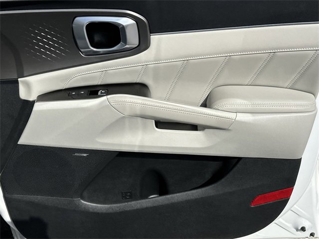 Used 2024 Kia Sorento SX Prestige image 39