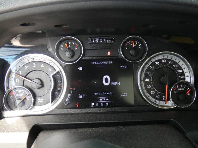 Used 2015 RAM 5500 SLT w/ Quick Order Package 29G SLT AWD/4WD image 24