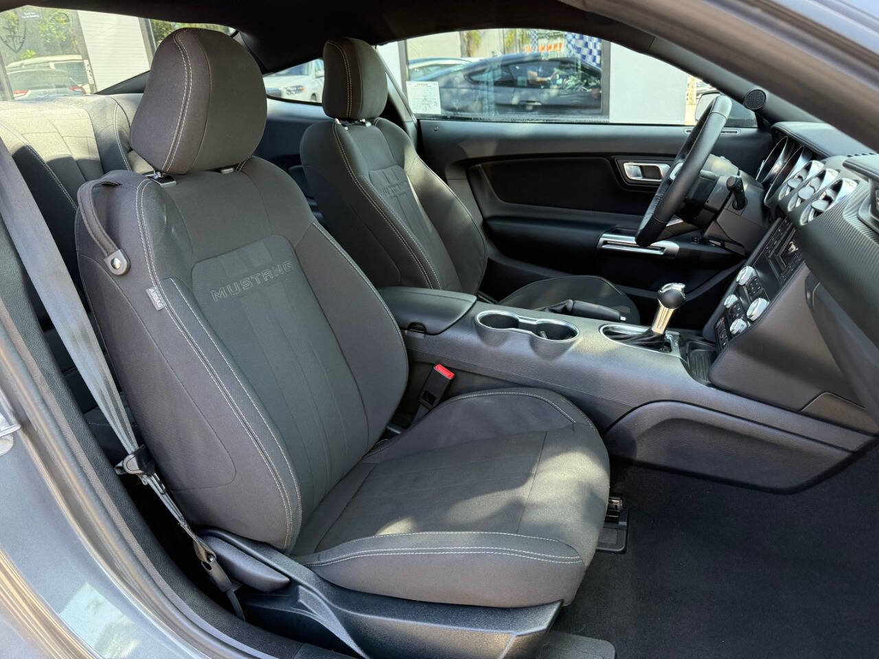 Used 2023 Ford Mustang Coupe RWD image 28