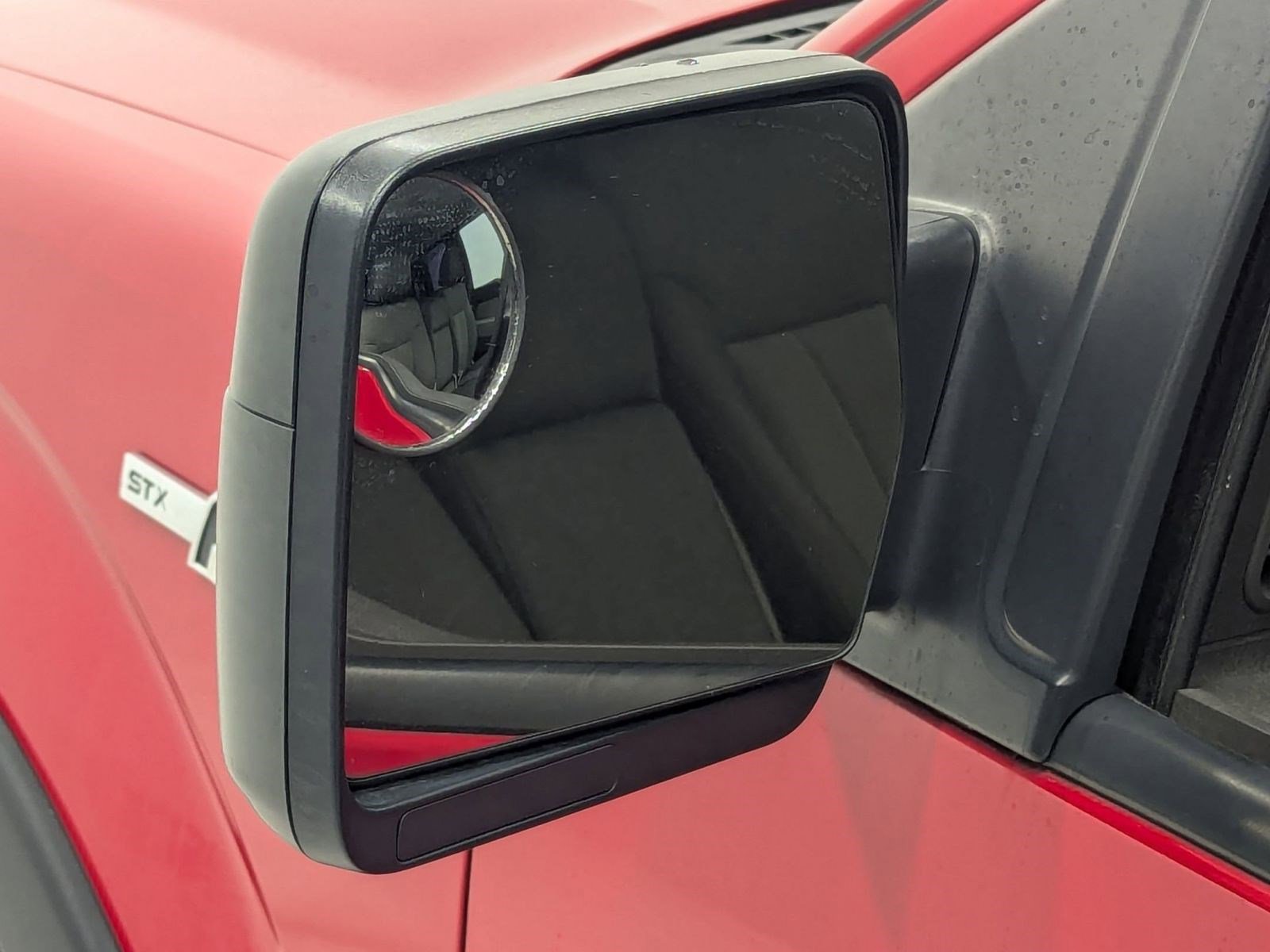 Used 2010 Ford F150 STX image 28