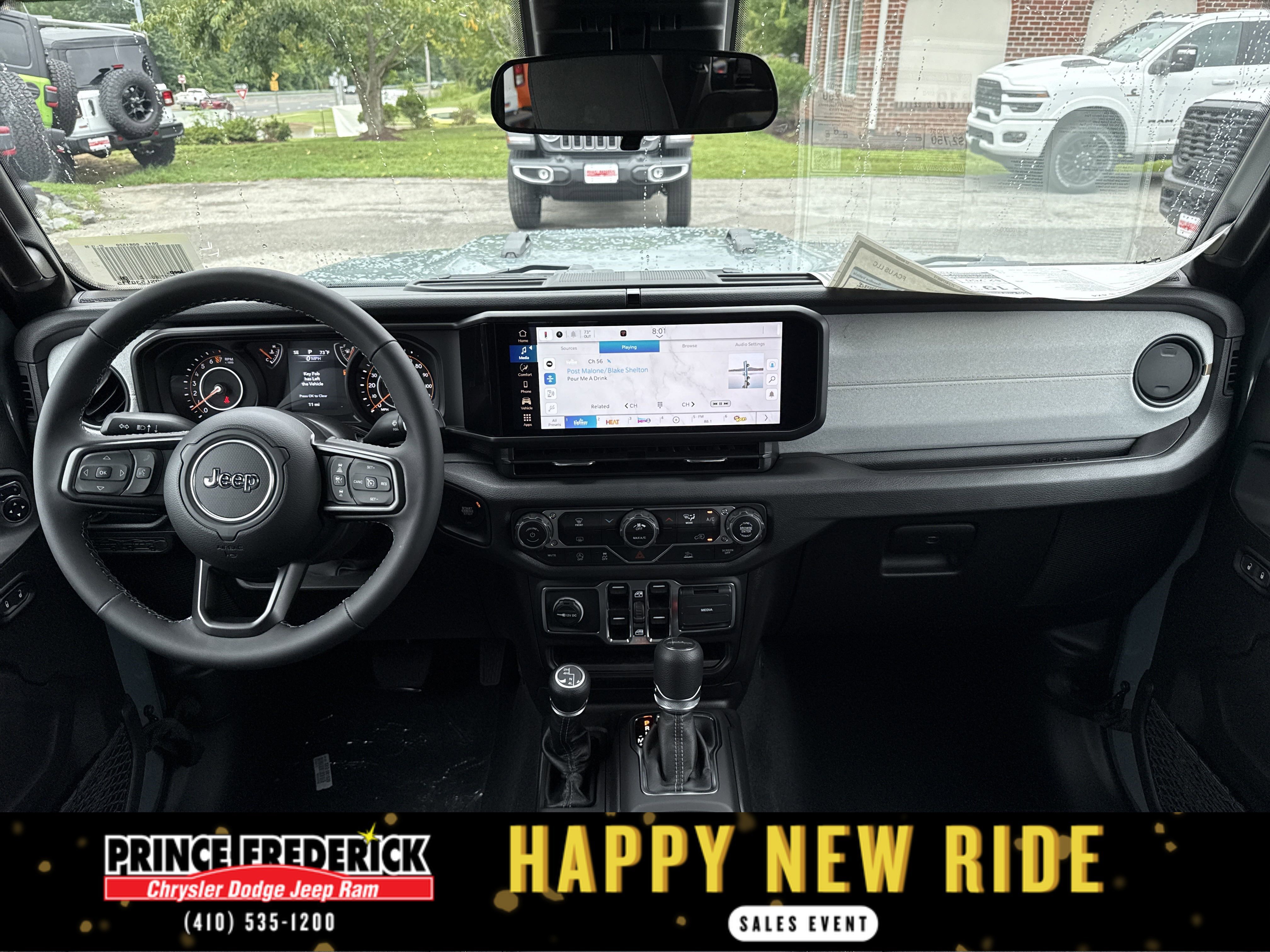 New 2025 Jeep Gladiator Sport image 16