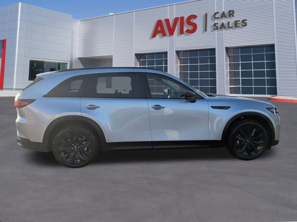 Used 2025 MAZDA CX-90 3.3 Turbo w/ Premium Sport Pkg image 5