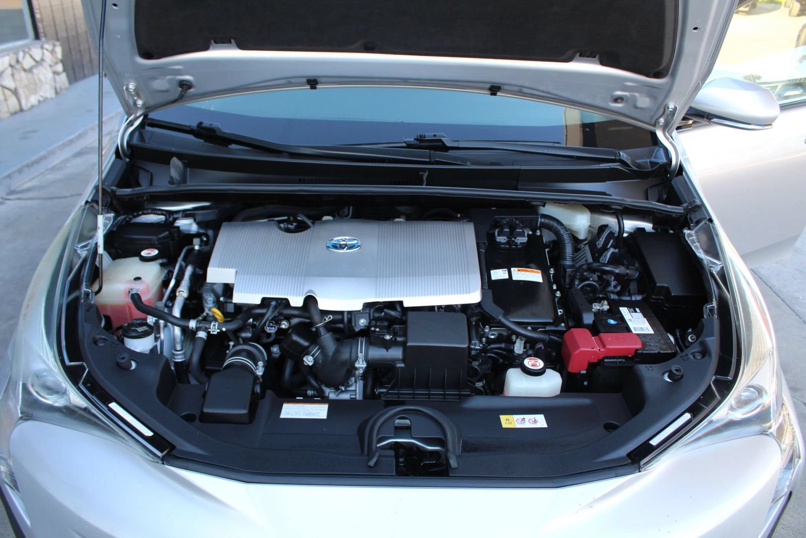 Used 2017 Toyota Prius Four FWD image 30