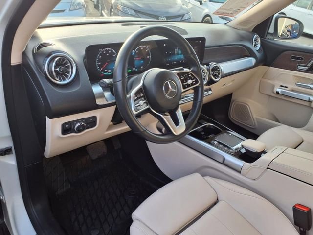 Used 2023 Mercedes-Benz EQB 300 4MATIC image 55