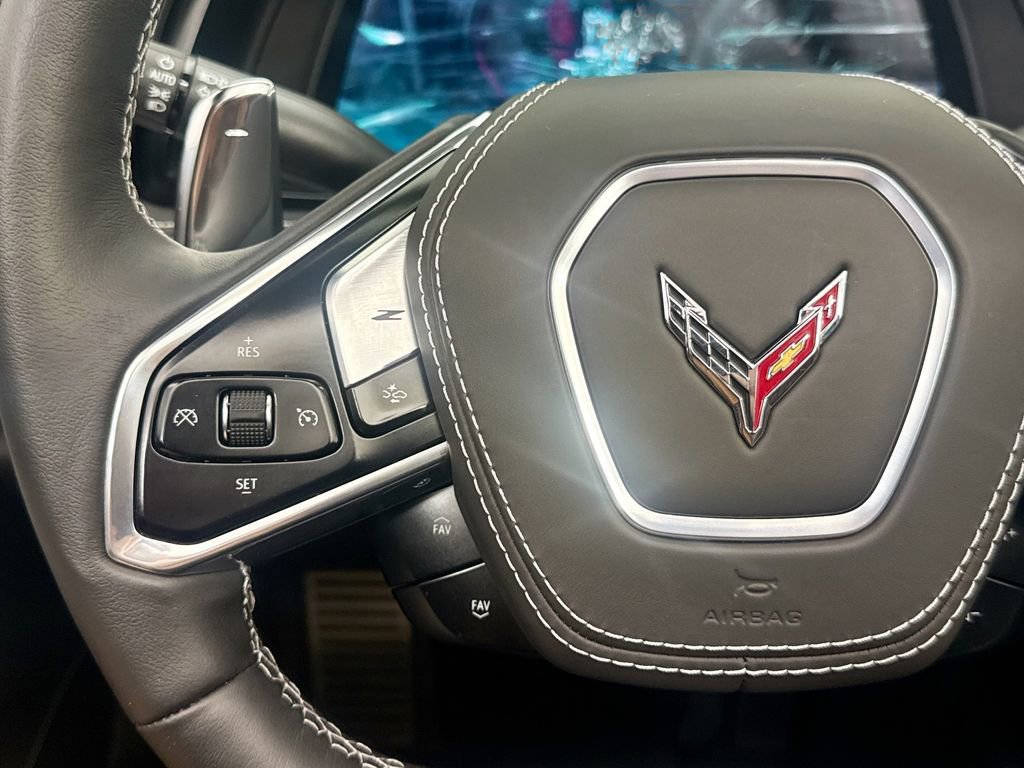 Used 2025 Chevrolet Corvette E-Ray AWD/4WD image 11