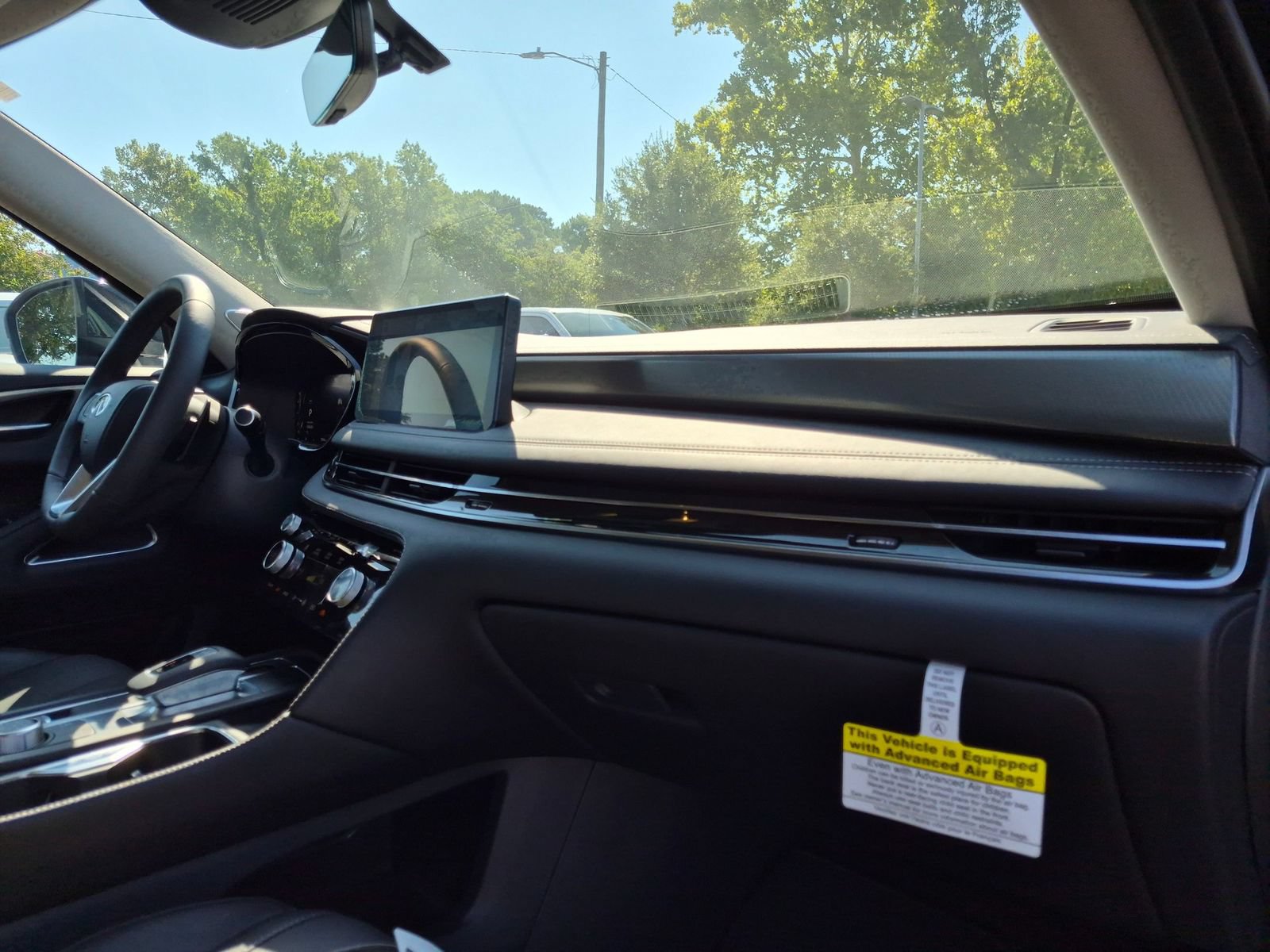 Used 2026 INFINITI QX60 Luxe w/ Cargo Package FWD image 42