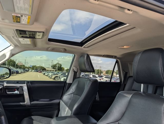 Used 2022 Toyota 4Runner Limited AWD/4WD image 29