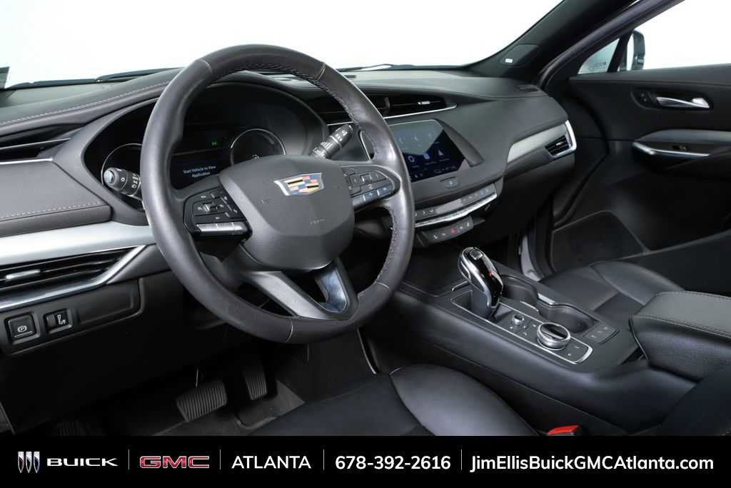 Used 2021 Cadillac XT4 Premium Luxury w/ Cold Weather Package image 7