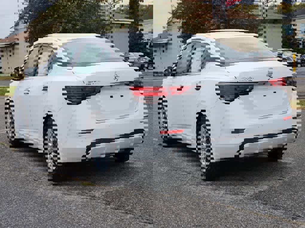 New 2025 Nissan Sentra S image 4