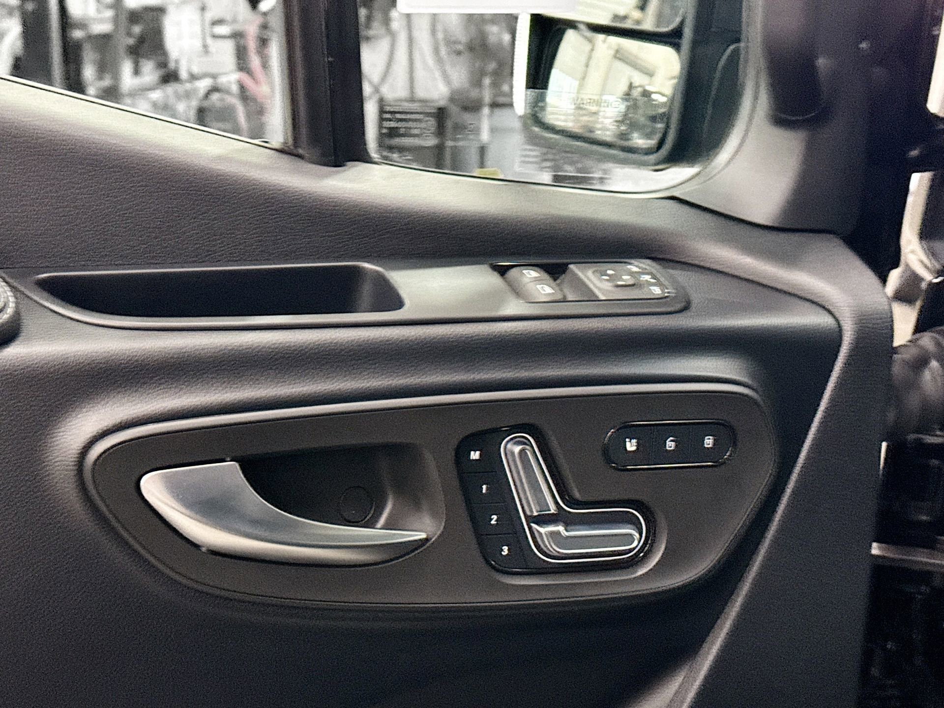 Used 2026 Mercedes-Benz Sprinter 2500 image 19