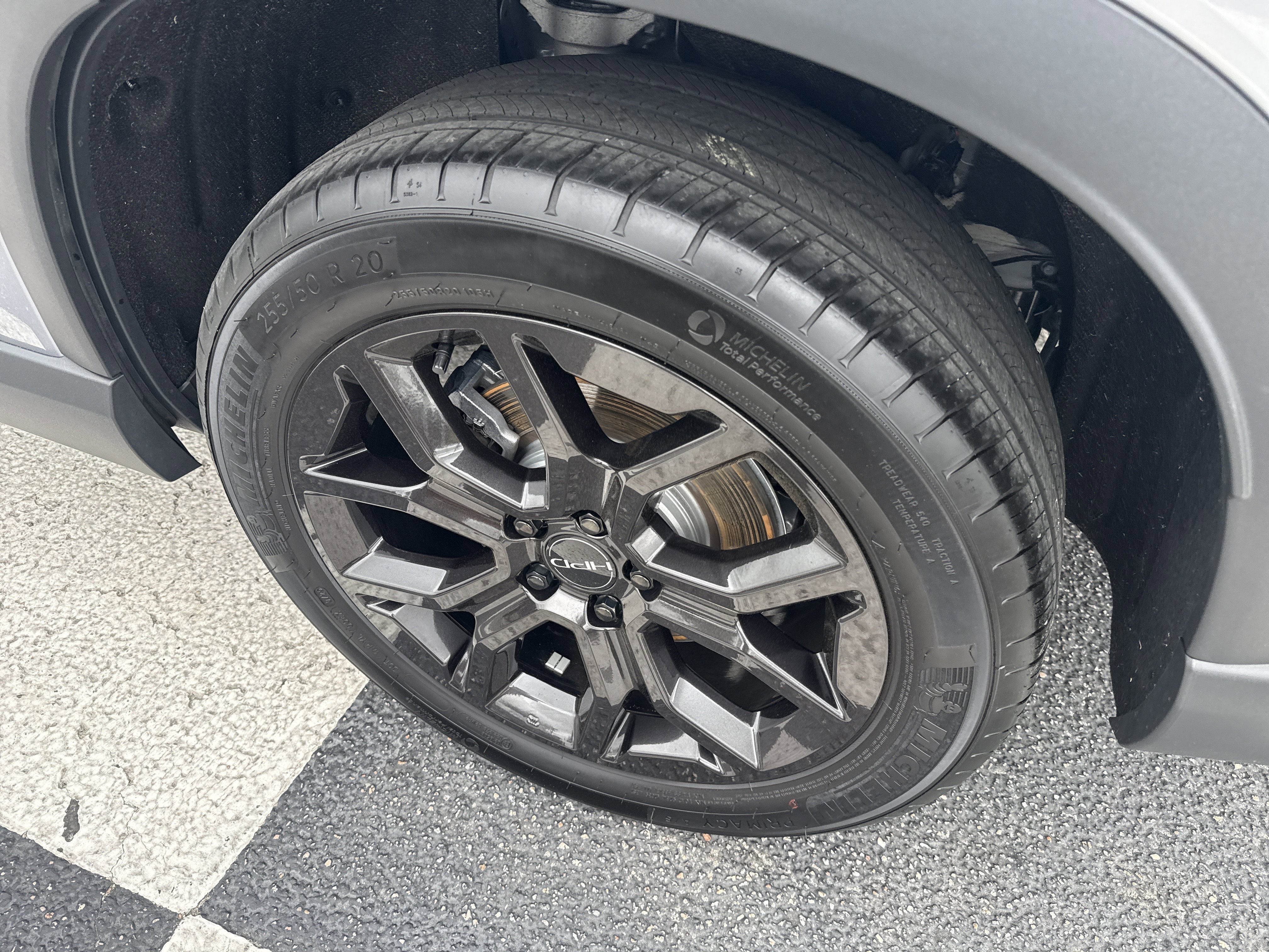 Used 2025 Honda Pilot Touring image 10