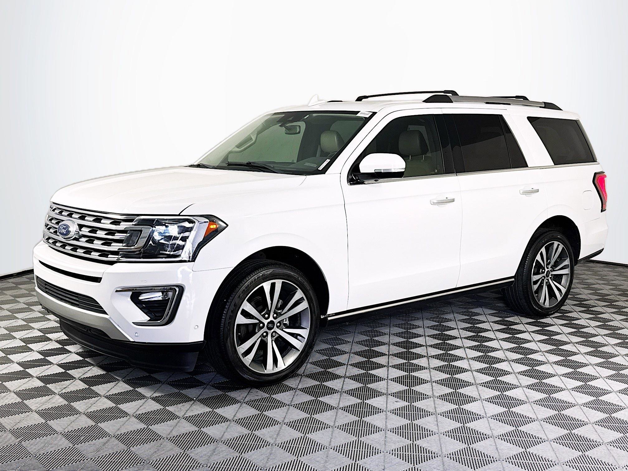 Used 2021 Ford Expedition Limited RWD image 4