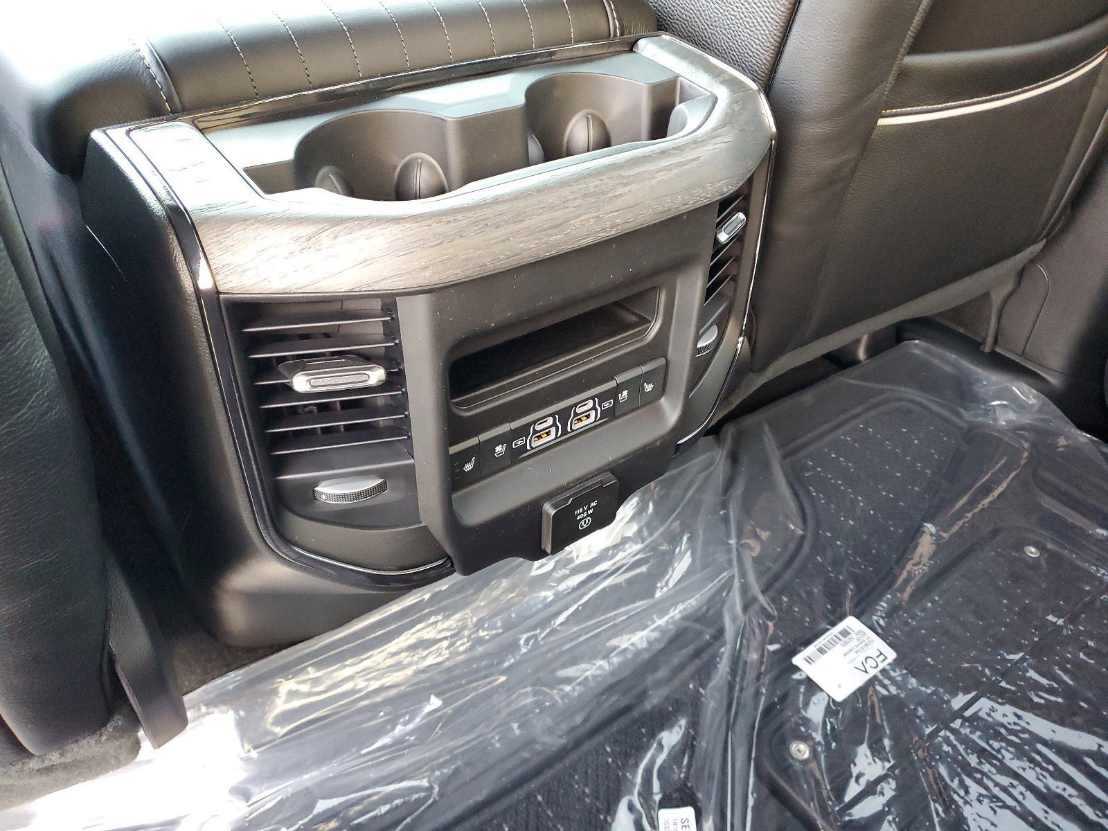 New 2026 RAM 1500 Limited image 16