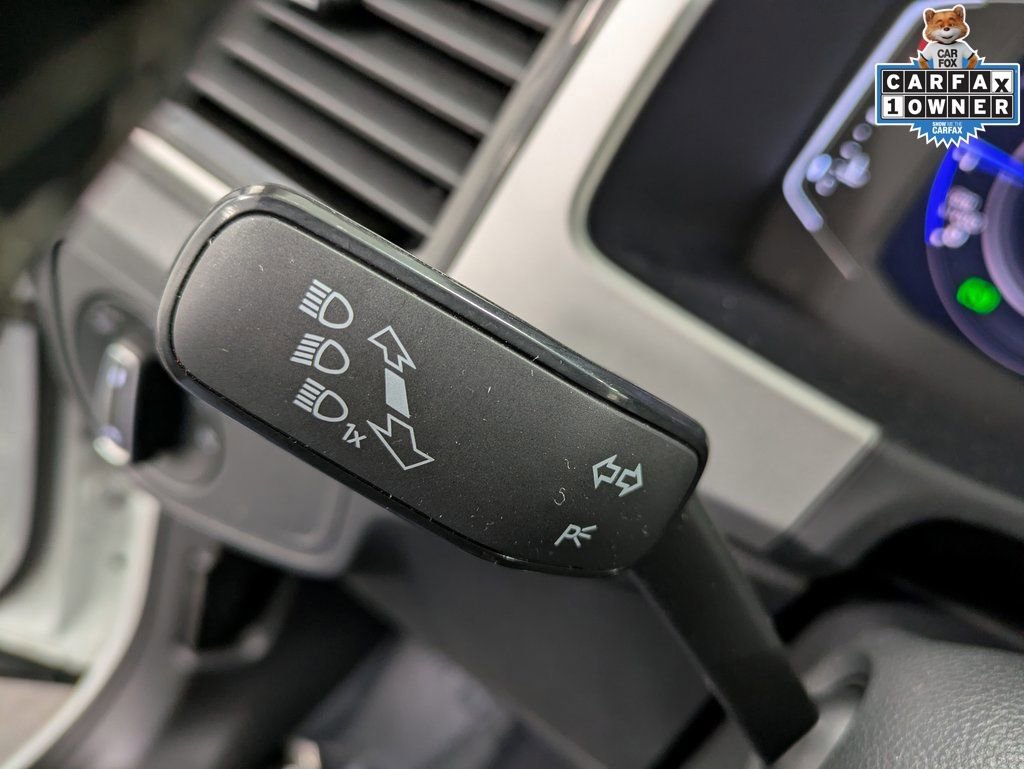 Used 2022 Volkswagen Atlas SE w/ Panoramic Sunroof Package image 18