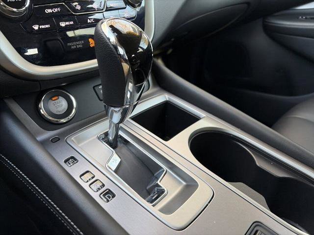 Certified 2024 Nissan Murano SV image 17