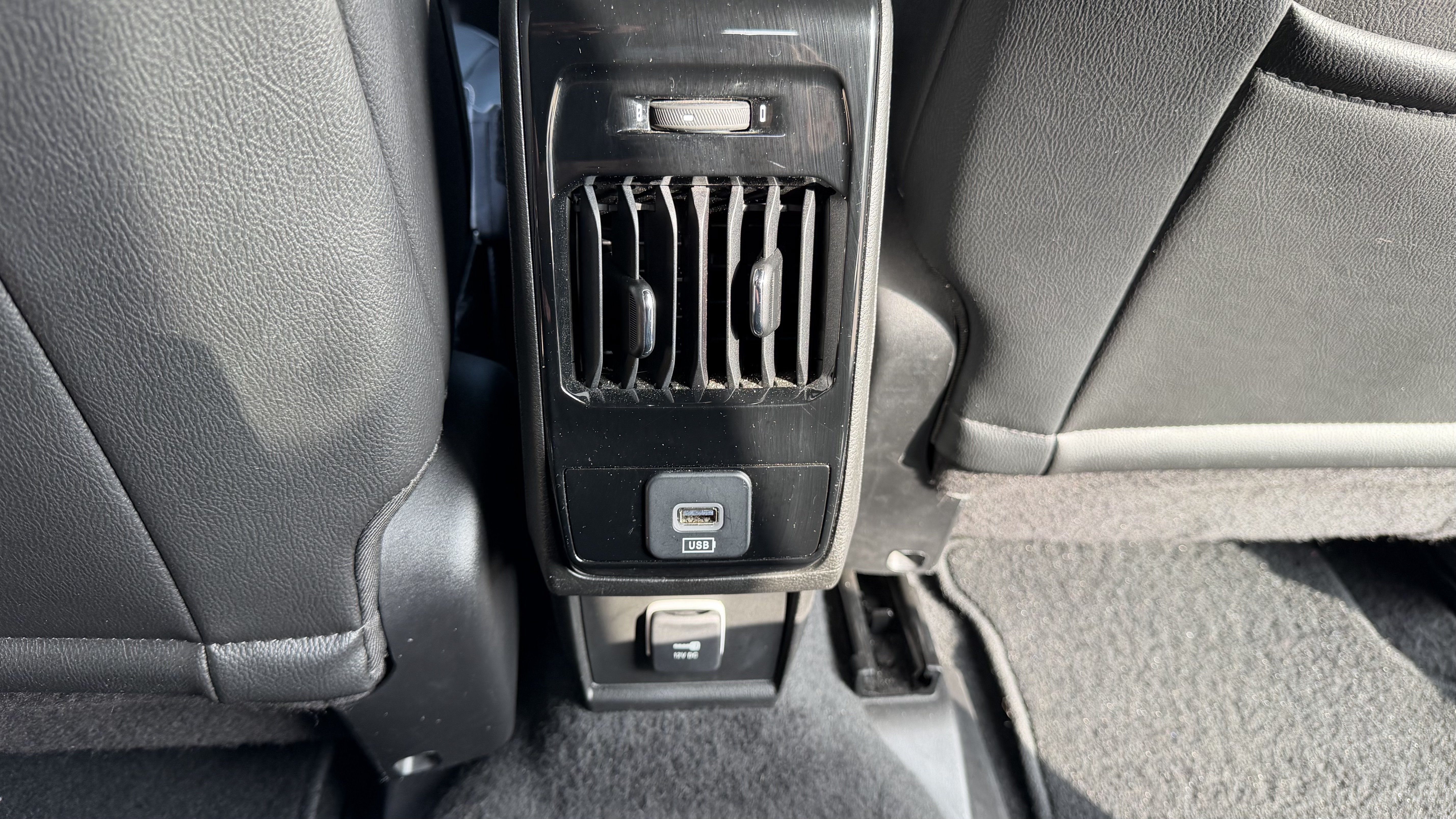Used 2025 Jeep Compass Limited AWD/4WD image 30