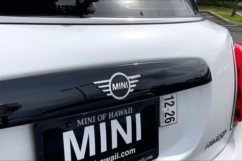 Certified 2024 MINI Cooper 4-Door Hardtop image 31