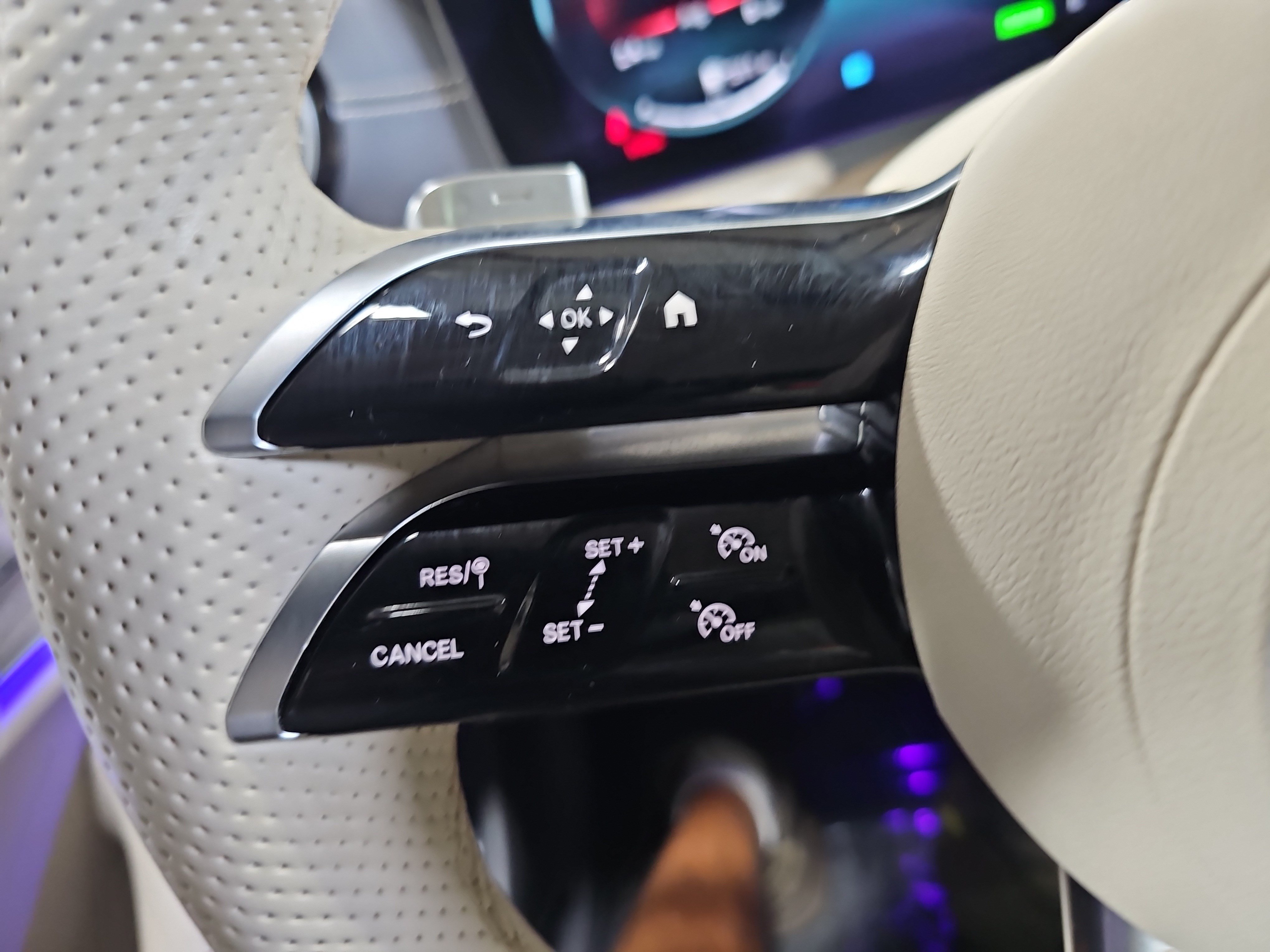 Used 2022 Mercedes-Benz E 450 Coupe image 14