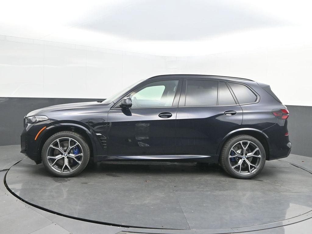 New 2026 BMW X5 xDrive50e AWD/4WD image 2