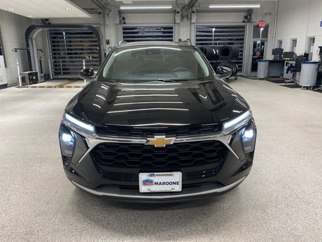 New 2025 Chevrolet Trax LT w/ Driver Confidence Package image 8