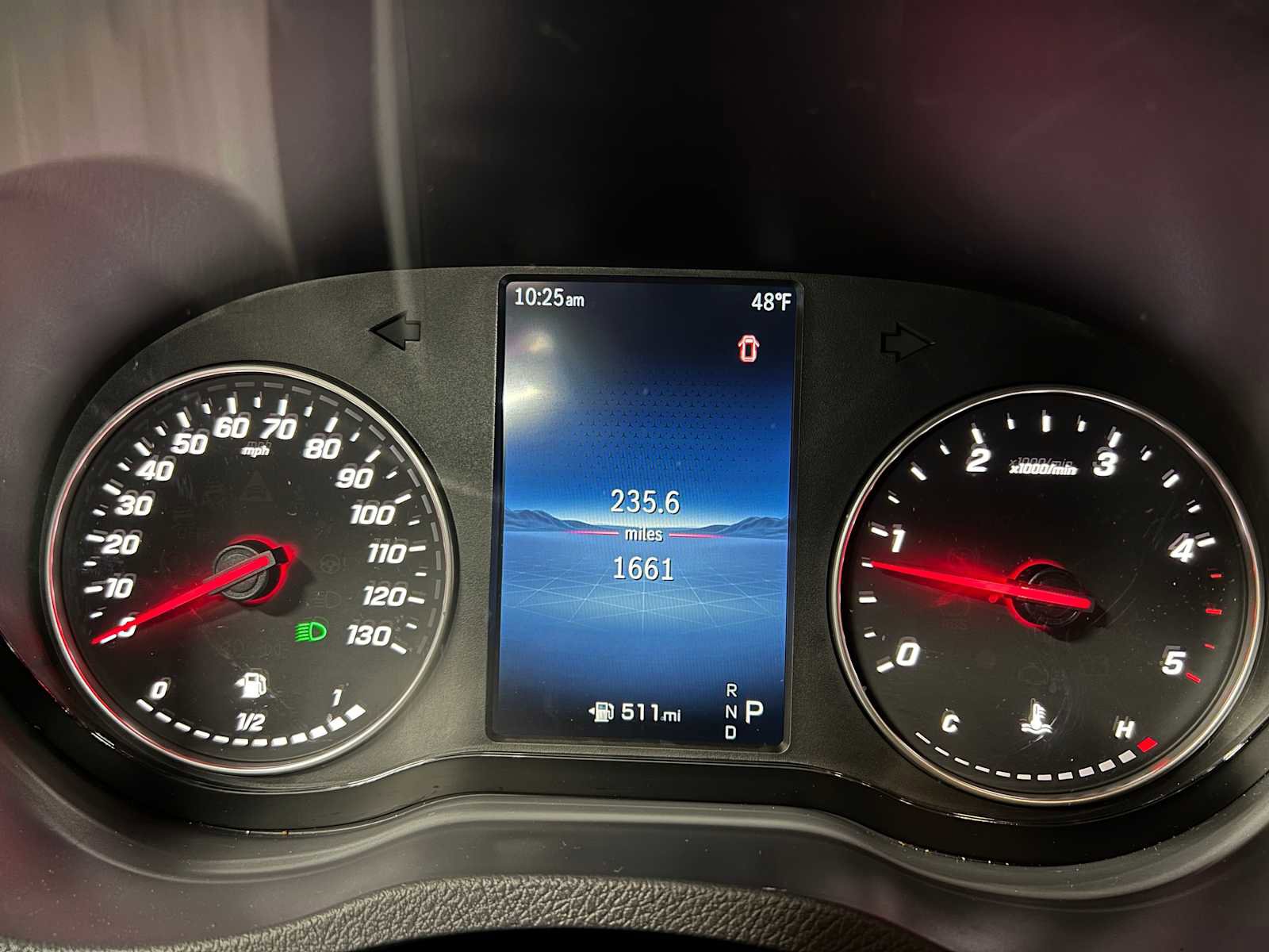 Used 2025 Mercedes-Benz Sprinter 2500 image 28