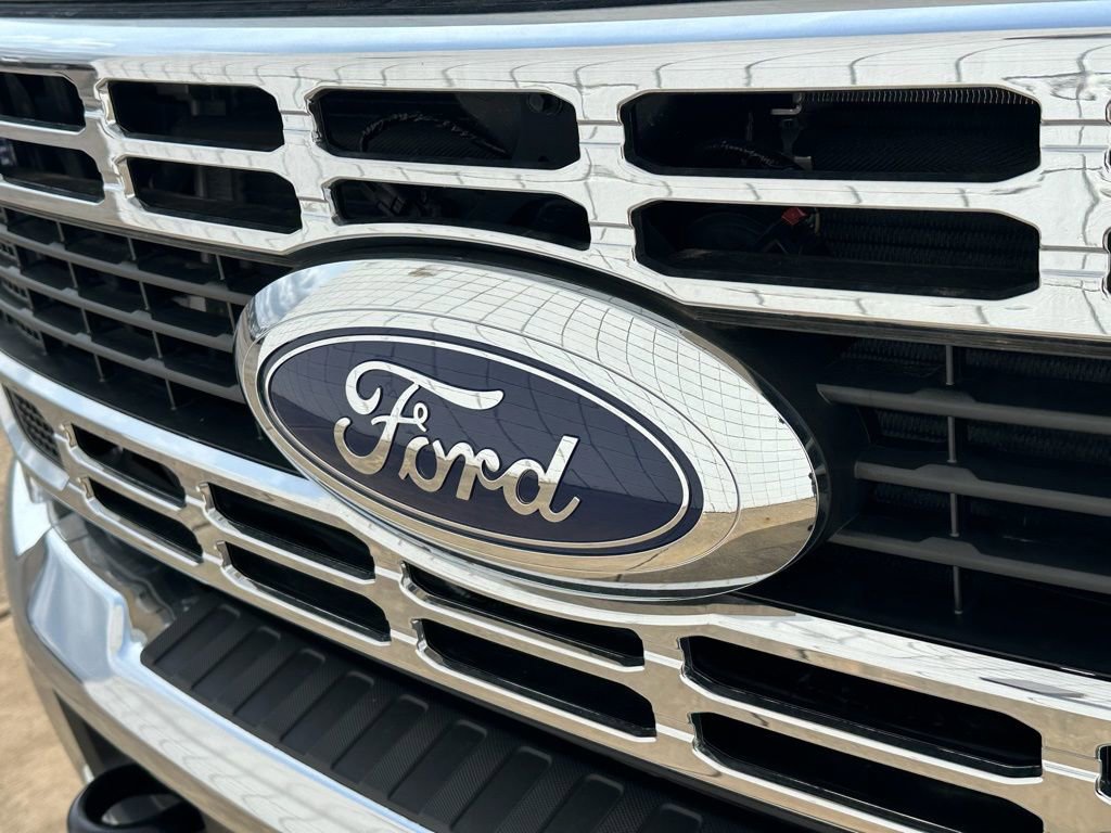 New 2025 Ford F600 4x4 Regular Cab Super Duty w/ XL Chrome Package image 23