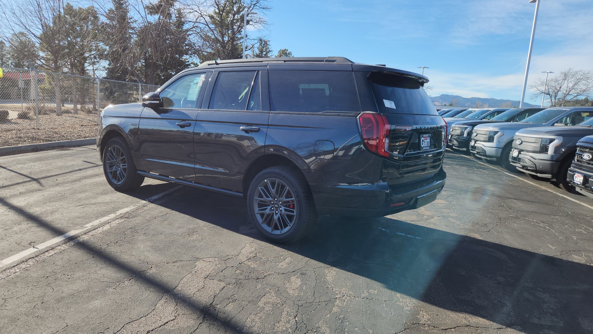 New 2025 Ford Expedition Platinum w/ Stealth Performance Package image 10