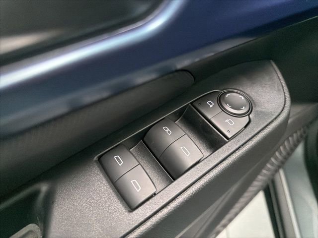 New 2026 Chevrolet Equinox EV LT image 11