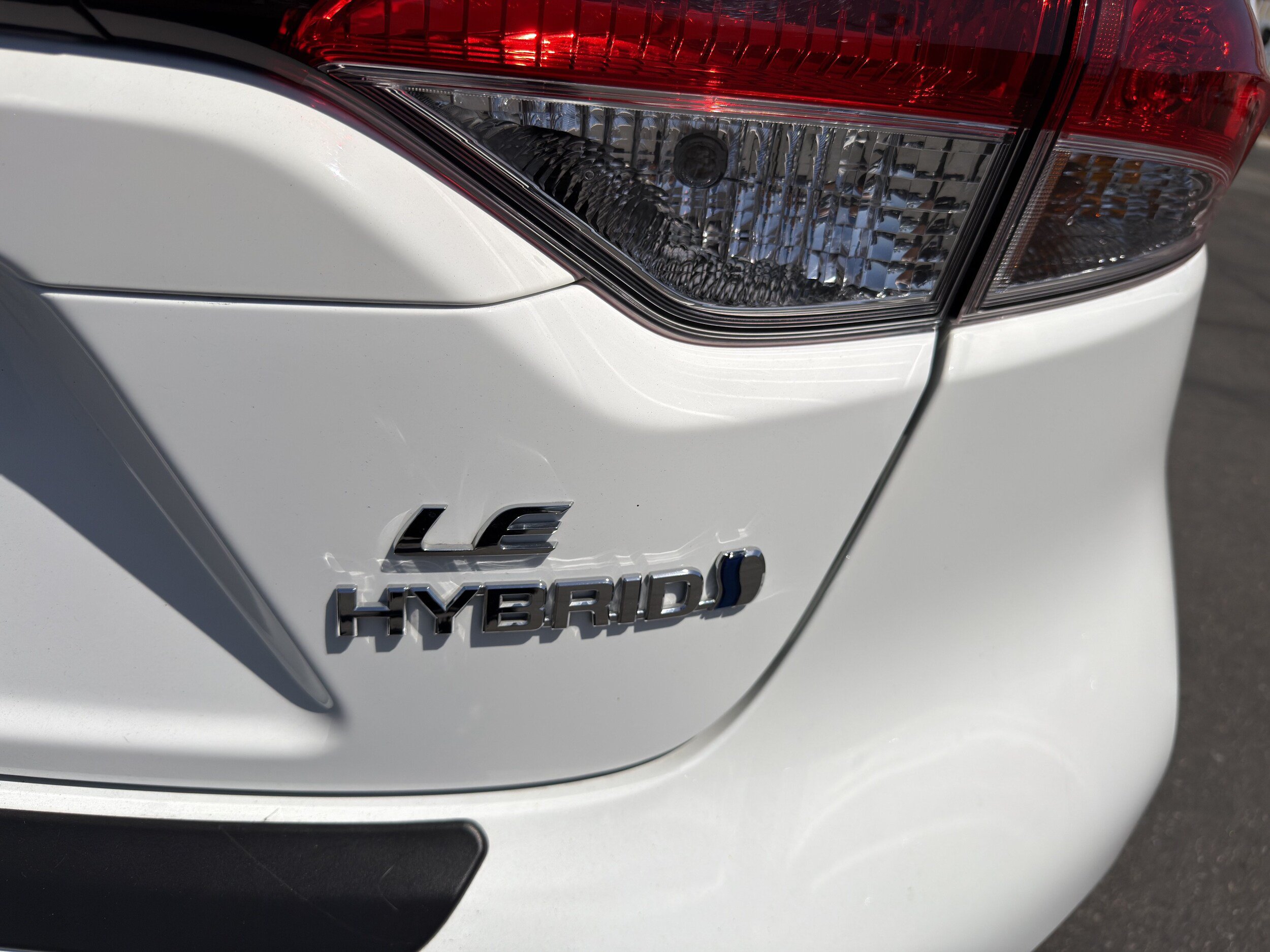 Used 2024 Toyota Corolla LE FWD image 39