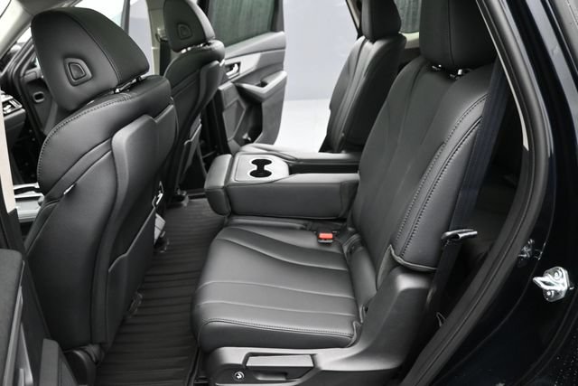 Used 2025 Acura MDX SH-AWD image 14