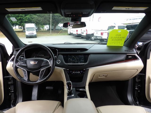 Used 2019 Cadillac XT5 Premium Luxury FWD image 13