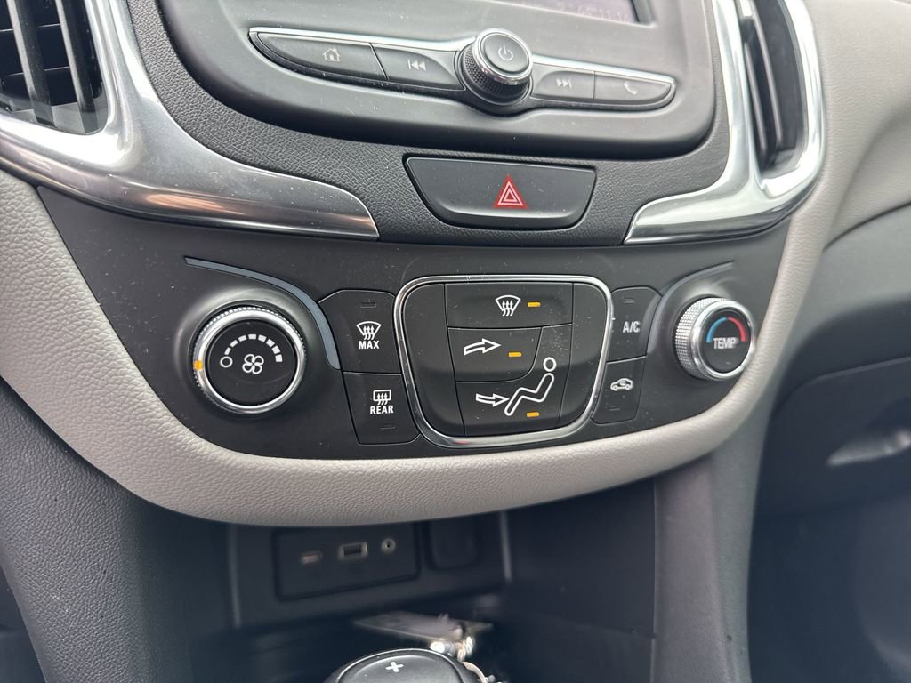 Used 2021 Chevrolet Equinox LS image 11