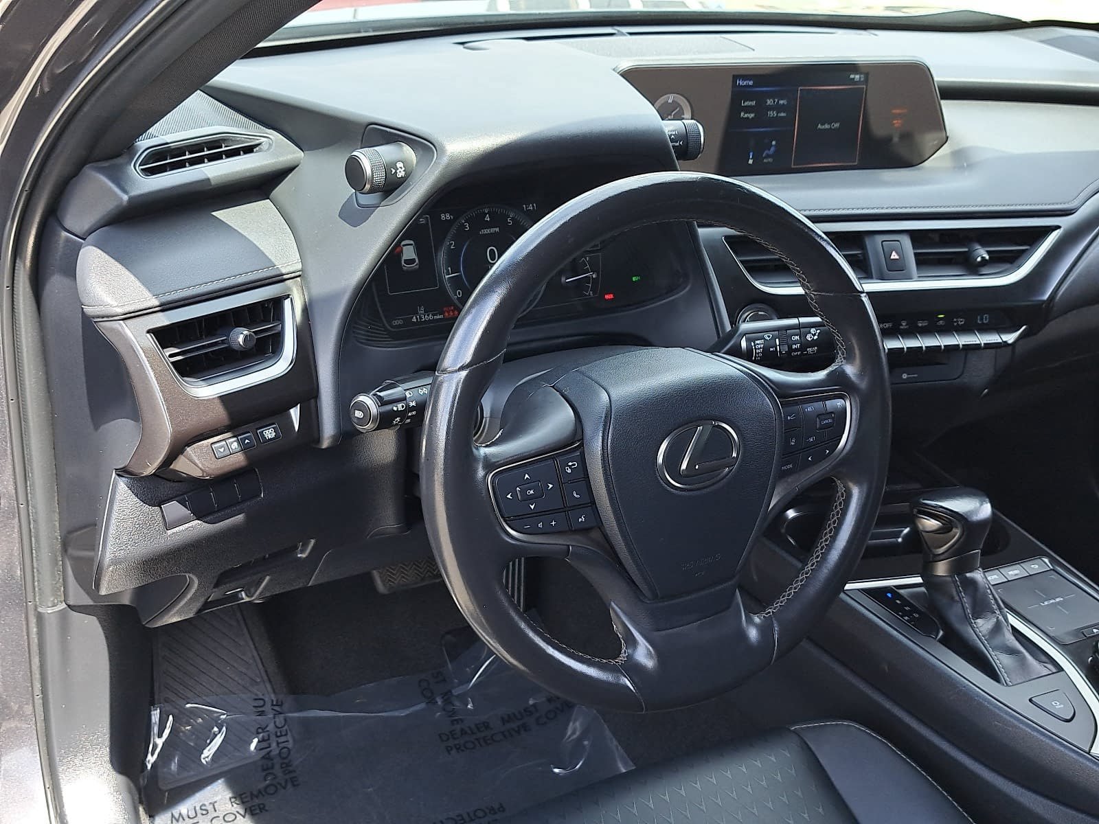 Used 2022 Lexus UX 200 w/ Accessory Package (Z2) FWD image 16