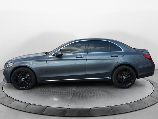 Used 2018 Mercedes-Benz C 300 4MATIC Sedan image 2