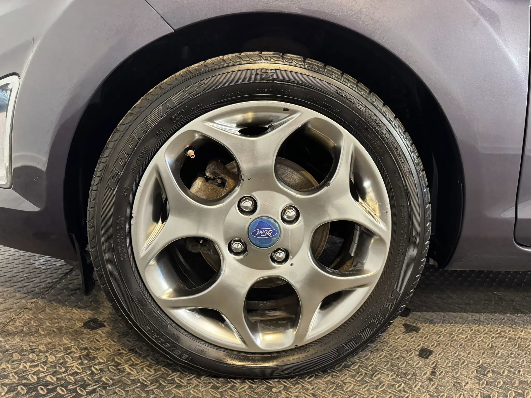 Used 2012 Ford Fiesta SES image 31