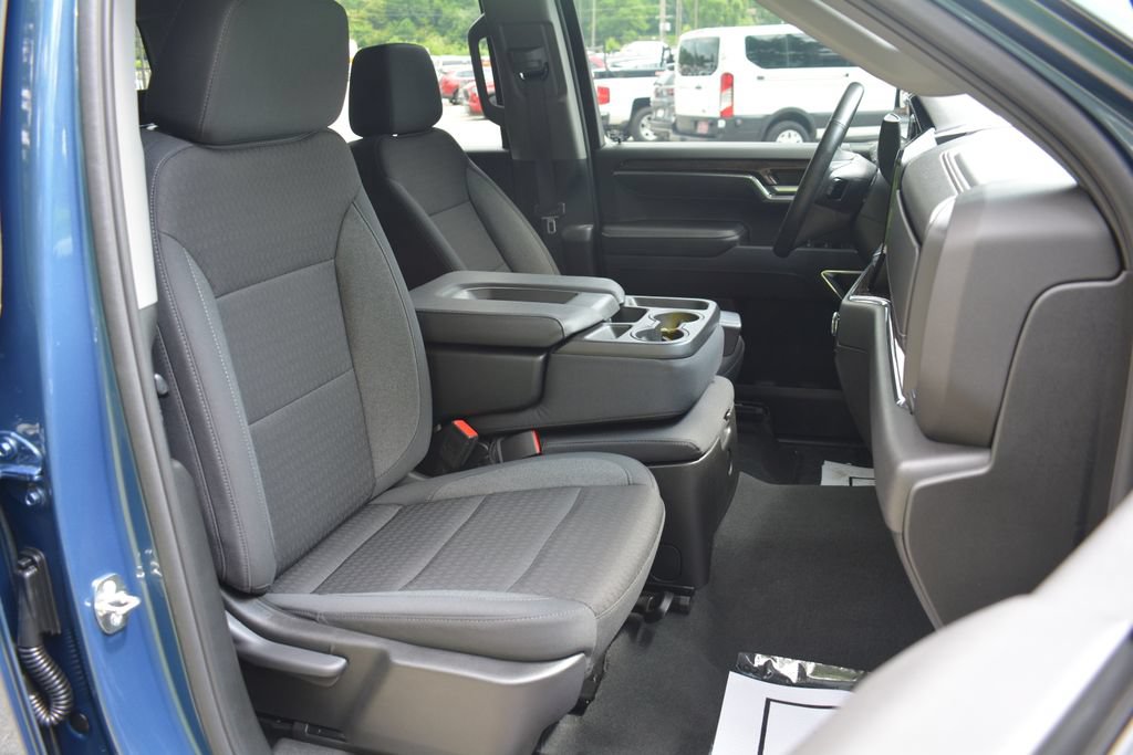 Used 2024 GMC Sierra 1500 Elevation w/ X31 Off-Road Package AWD/4WD image 19