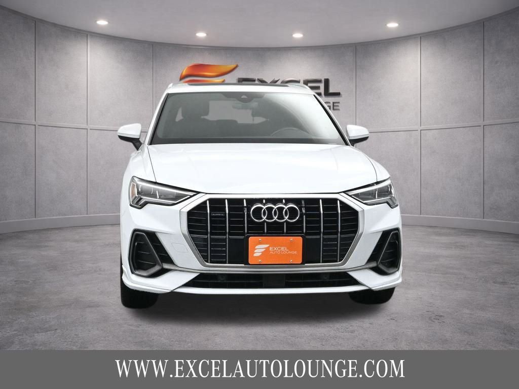 Used 2020 Audi Q3 2.0T Premium Plus w/ Premium Plus Package image 12