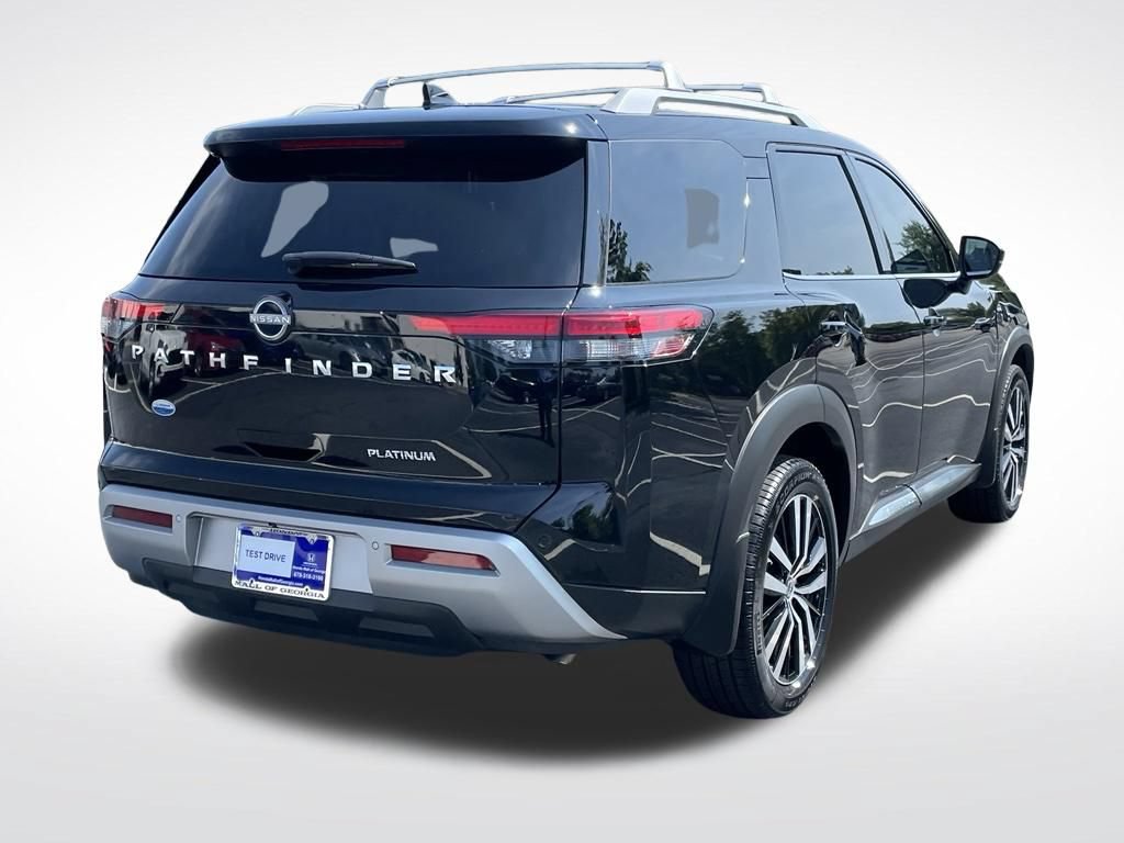 Used 2023 Nissan Pathfinder Platinum FWD image 6